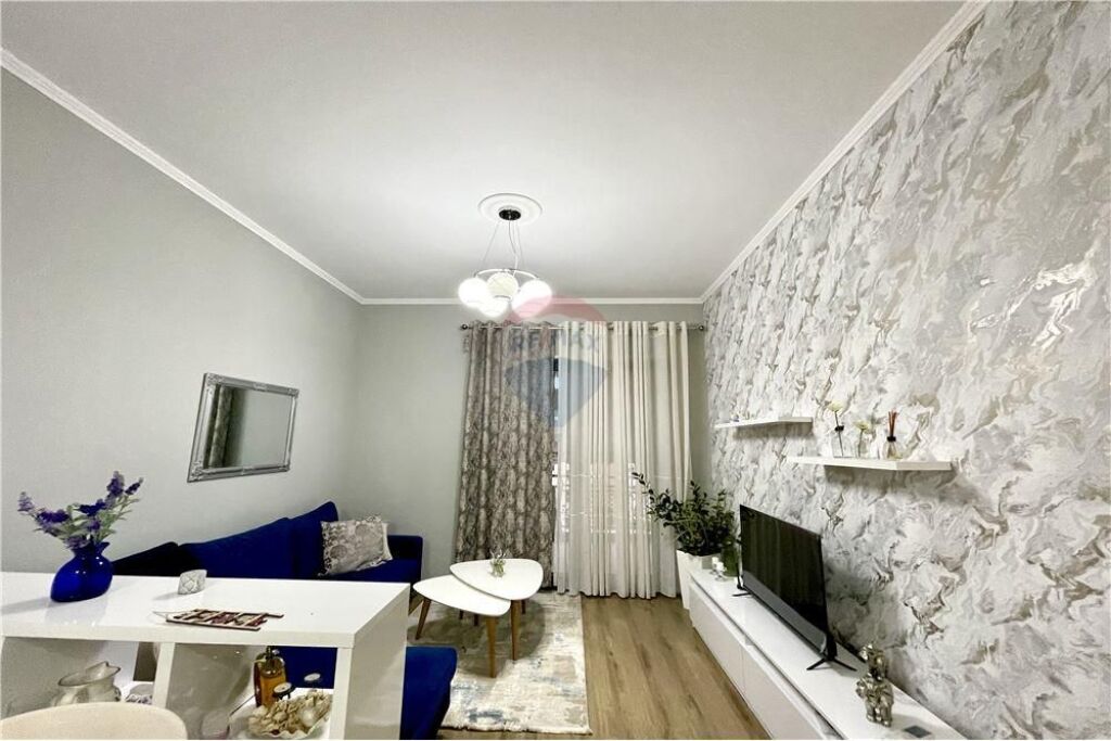 Apartament me qera 1+1 + parkim tek Kompleksi Delijorgji