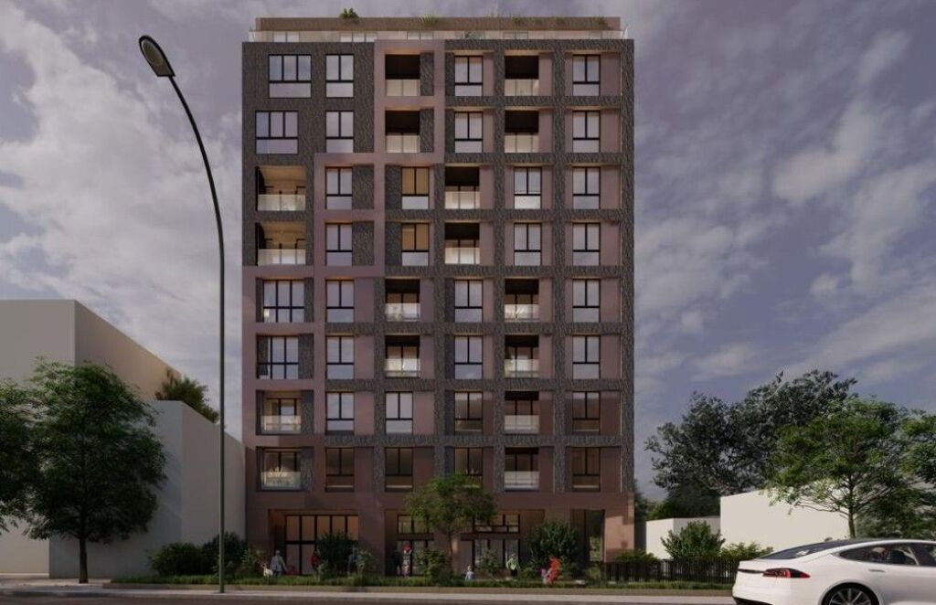 Appartamento 2+1 in vendita vicino alla Scuola Rossa e al Liceo Partizani