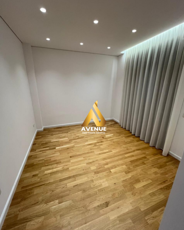 JEPET ME QIRA VILË 2-KATËSHE – TEG, TIRANË