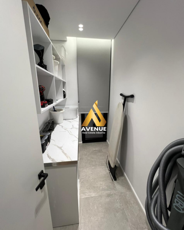 JEPET ME QIRA VILË 2-KATËSHE – TEG, TIRANË