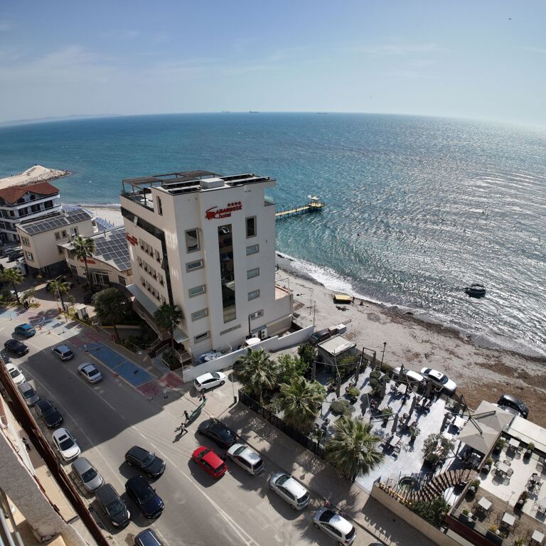 EXLUSIVE ! OKAZION ! Shesim 2+1+3 ballkone ne Vollga me pamje deti !