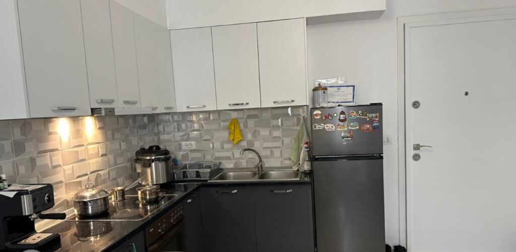 Affitto | Apartament 1 + 1 | Rruga Ali Bakiu | 400 €/mese