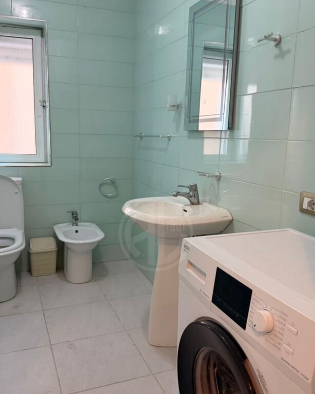 Apartament 2+1+2 me depo për shitje – Qendër, Durrës