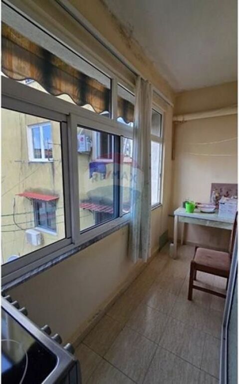 1 +1 for sale in Ali Demi