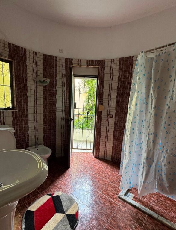 SHITET APARTAMENT 3+1+2 SELITE 16.900.000 LEKE FH-70117