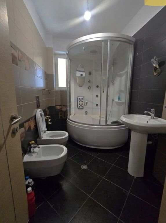 Shitet, Apartament 2+1, Fusha e Aviacionit