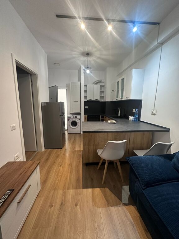 Apartament 1+1 me qira