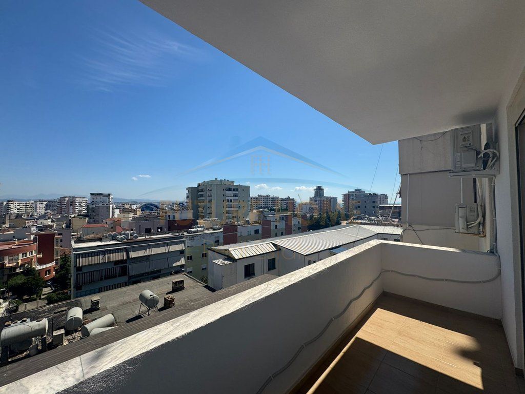 Affitto, Appartamento 1+1, vicino al Tribunale, Durazzo