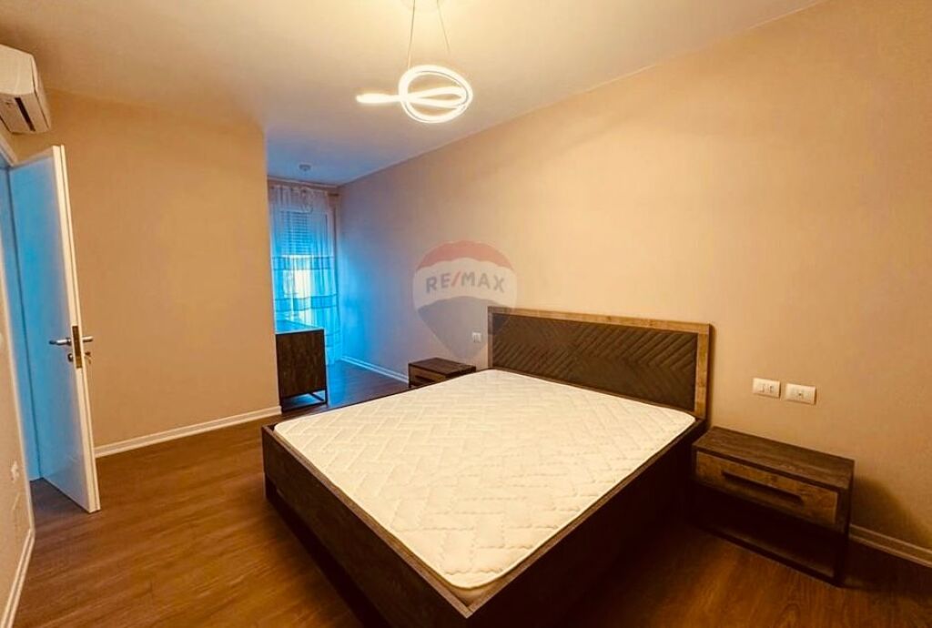 Apartament 2+1 Materniteti i Ri