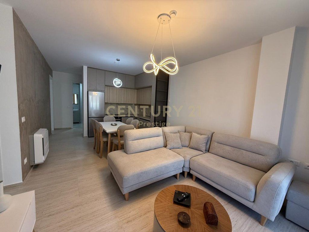 APARTAMENT 3+1+2+POST PARKIMI ME QIRA, "FOREST RESIDENCE", LIQENI I THATE! 1,450 € /Muaj