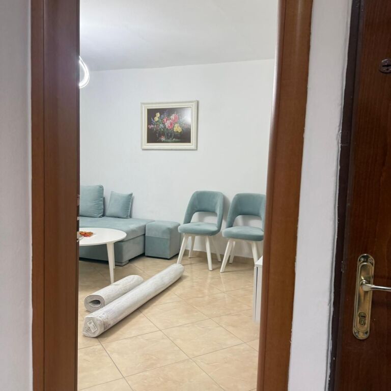 Apartament 1+1 me qera tek 21 Dhjetori