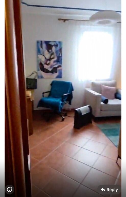 3+1, per ufficio, palazzo nuovo con ascensore, ex esposizione, 1 milione di lek