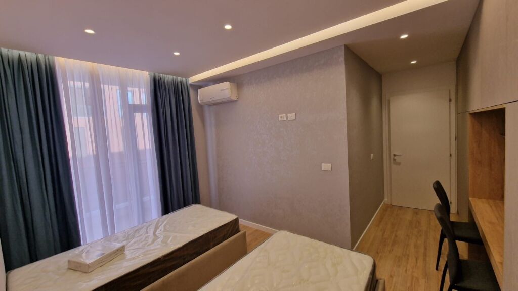 Apartament 2+1+2 per qira , Bulevardi i Ri