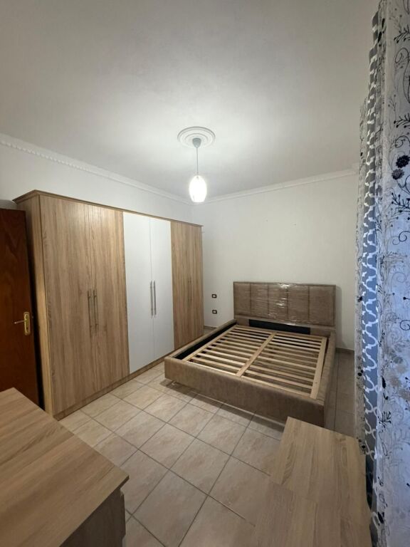 Jepet me qera apartament 2+1+verand  📍Ish URT,Durres