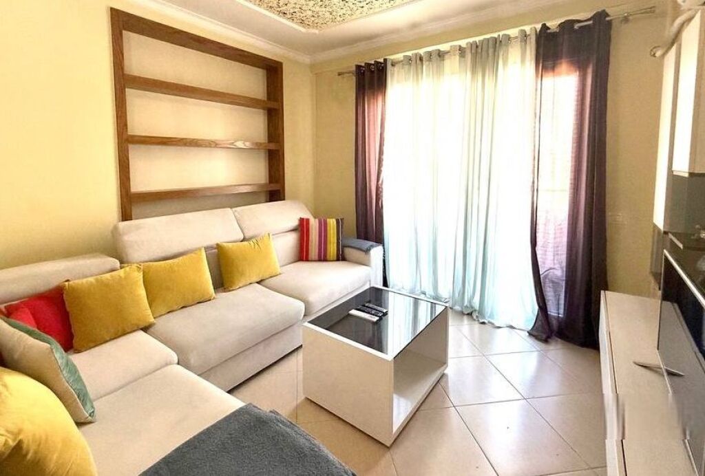 JEPET ME QIRA APARTAMENT 1+1