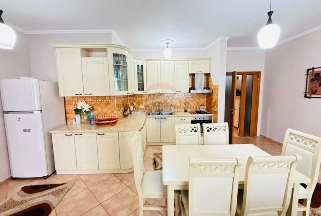 Apartment 2+1+2 Myslym Shyr