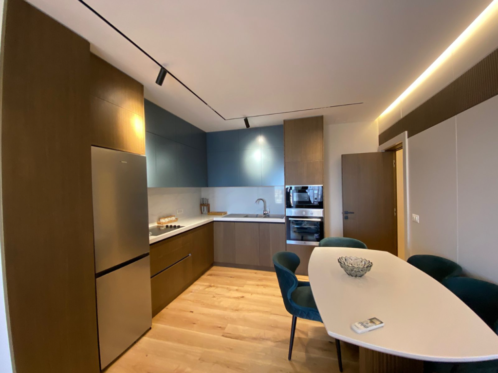 Apartament 2+1+ post Parkimi ne Kamez