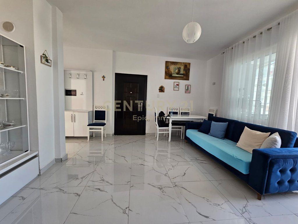 SHITET APARTAMENT 1+1 NE MALIN E ROBIT!