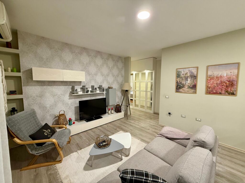 📣 AFFITTO Appartamento 2+1 con Balcone 📍 Kodra e Diellit ✨