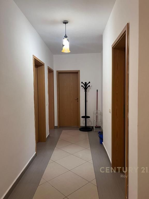 JEPET ME QIRA APARTAMENT 2+1+2 NE VOLLGA!