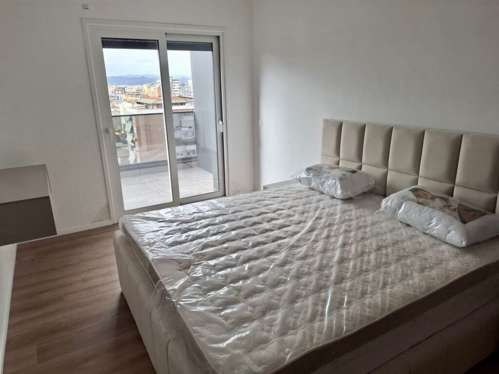📣 QERA SUPER Apartament 2+1+2 Me Verande Dhe Parking 📍 Prane Shkolles Se Kuqe ✨