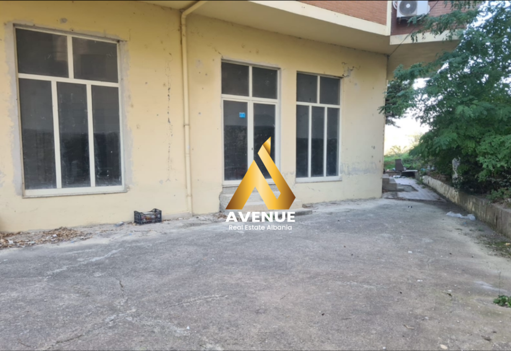 AMBIENT NË SHITJE – LIQENI I THATË, PRANË RADISSON, TIRANË