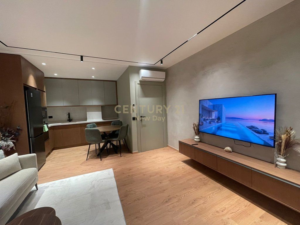 APARTAMENT 1+1 PER SHITJE NE ZONEN E PLAZHIT!