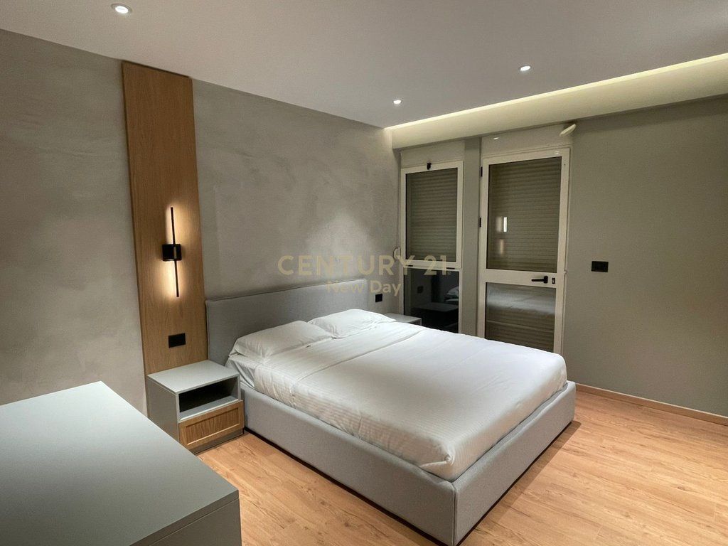 APARTAMENT 1+1 PER SHITJE NE ZONEN E PLAZHIT!