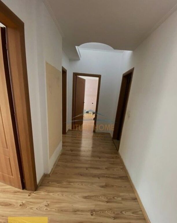 Shitet, Apartament 2+1+1, Ali Demi, Tiranë