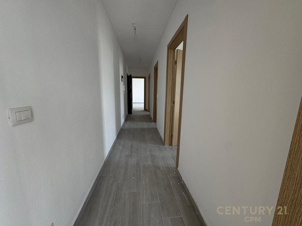 Apartment 3+1 for sale, at the end of 5 Maj street !