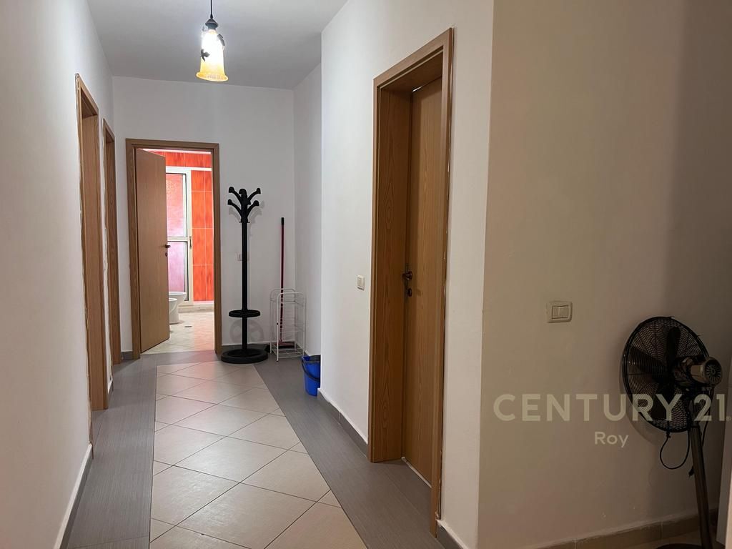 JEPET ME QIRA APARTAMENT 2+1+2 NE VOLLGA!