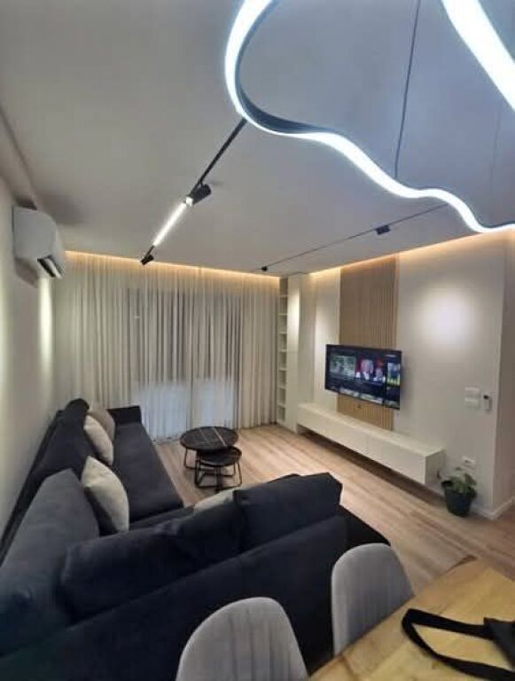 SHITET APARTAMENT 2+1+2 + Garderob Residenza Erli, Tirane