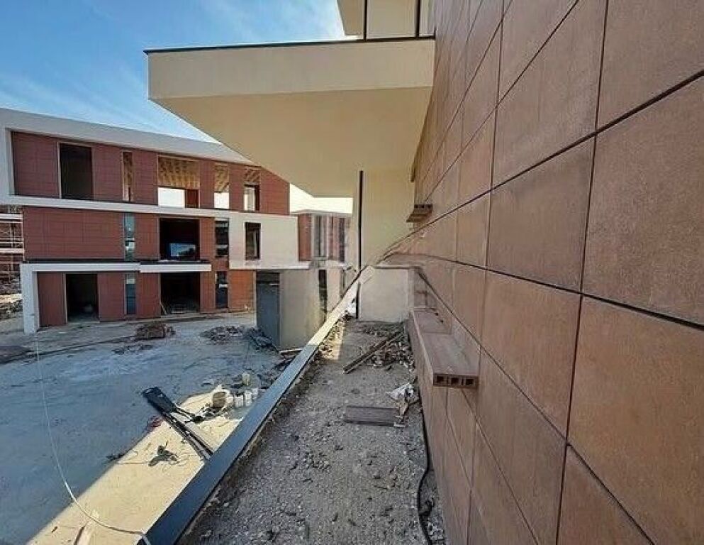 🏡Shitet Apartament 3+1+2 poste+garderobe te Tulipan Rezidence, Prane TEG-ut🔥