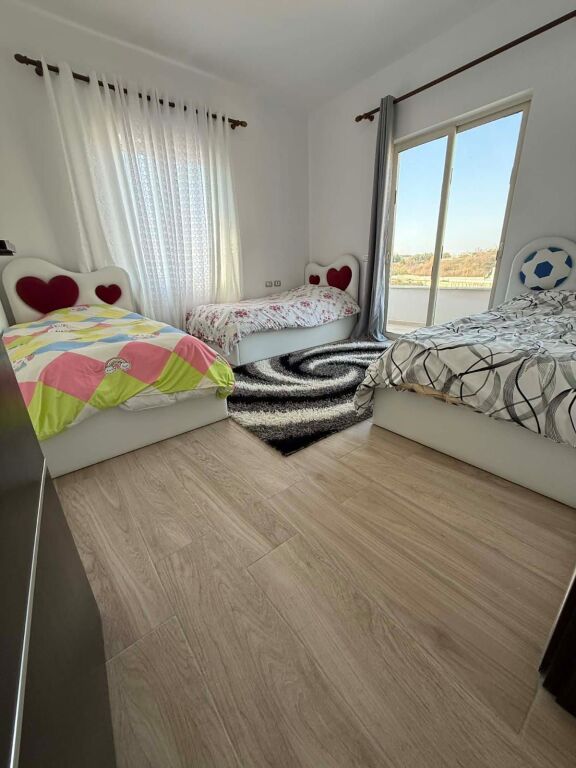 JEPET ME QERA – VILË 2 KATËSHE