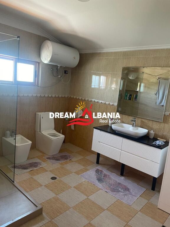 Vile me Qera 3+1+2wc+2 Post Parkingu ne Mjull Bathore ne Tirane (ID 4251447)
