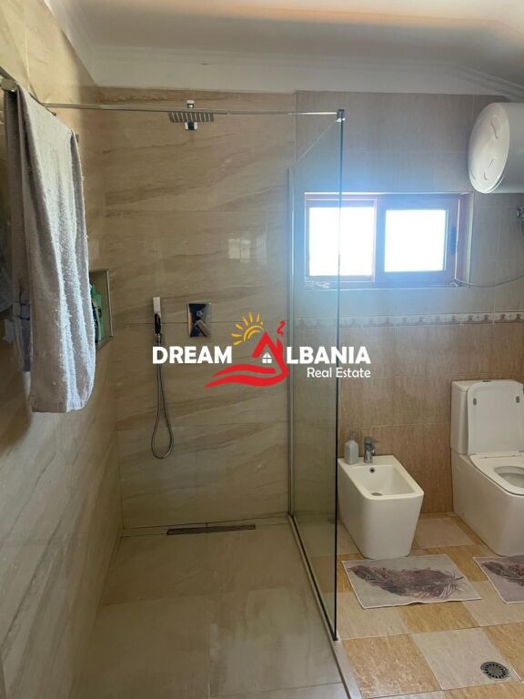 Vile me Qera 3+1+2wc+2 Post Parkingu ne Mjull Bathore ne Tirane (ID 4251447)