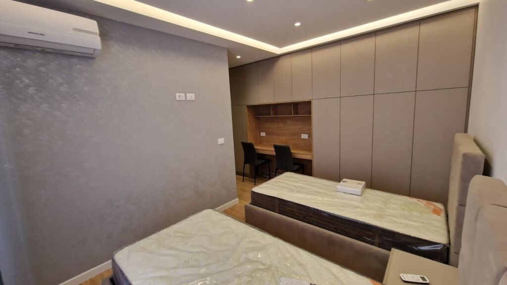 Apartament 2+1+2 per qira , Bulevardi i Ri