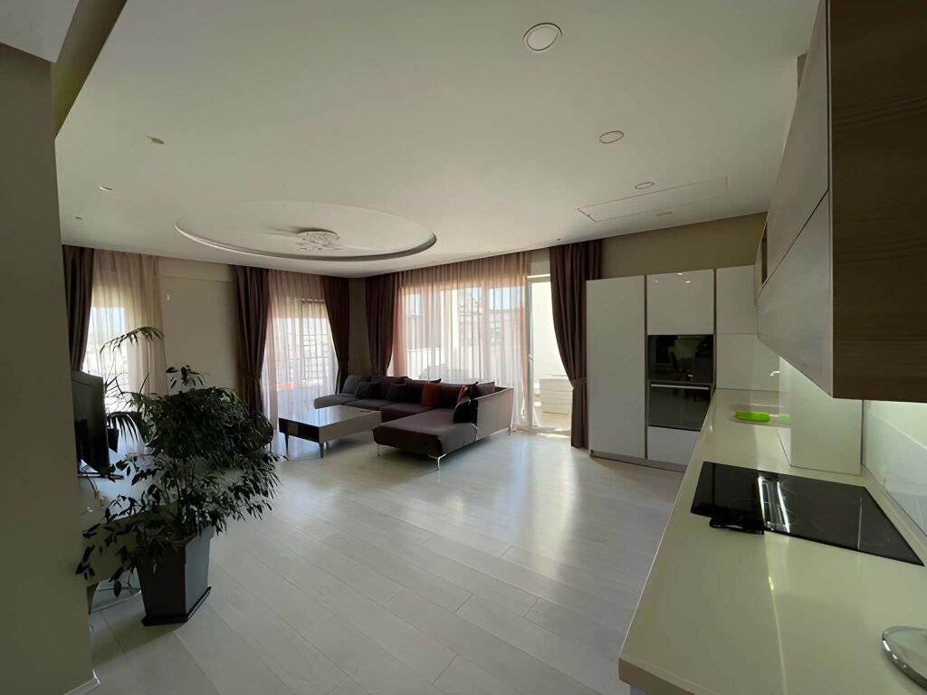 Appartamento di lusso 3+1+2 in affitto – Lago Secco !