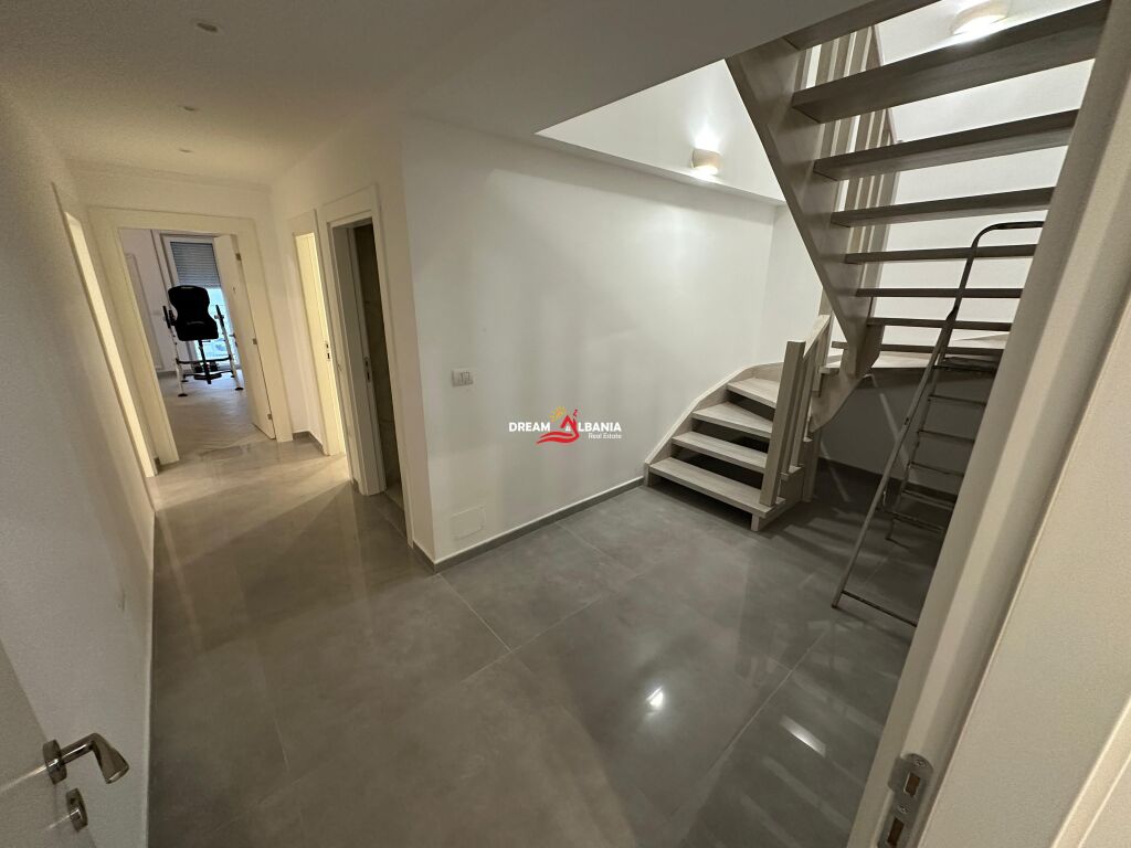 Penthouse ne Shitje tek Liqeni i Thate (ID 4131401)