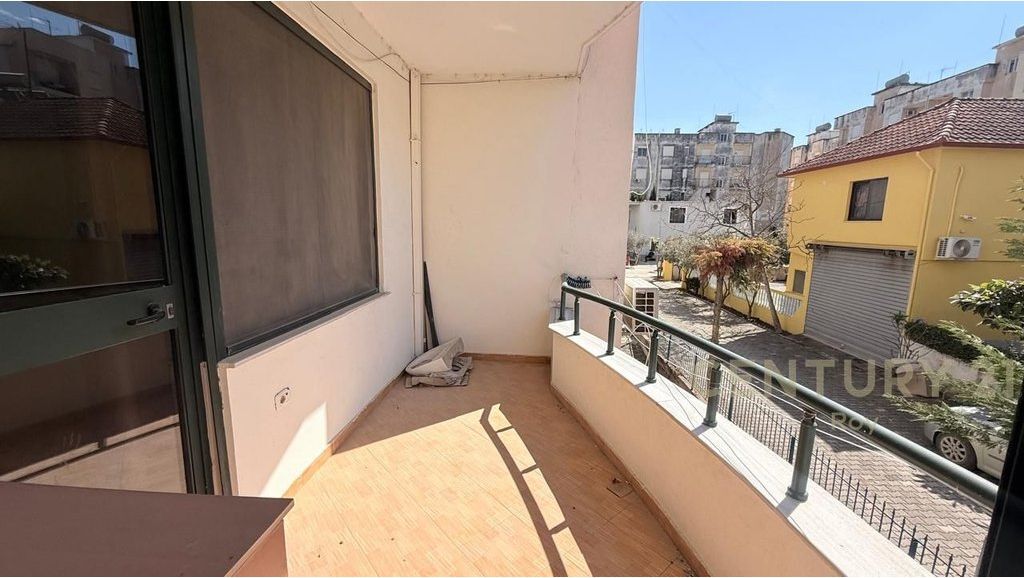 Apartament 1+1 per shitje tek Miami 2 ne Golem !!!