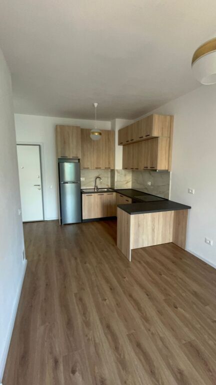Apartament 1+1 me qira