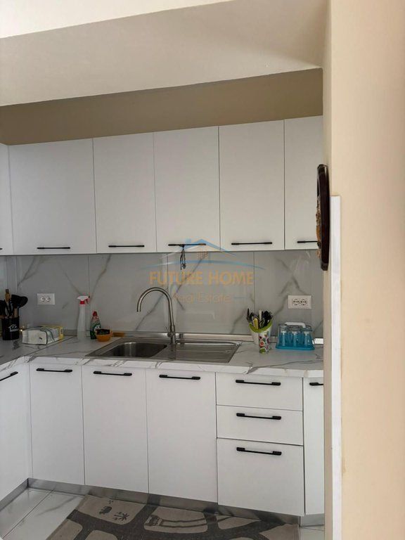 Qera, Apartament 1+1, Shkolla e Bashkuar,Tiranë