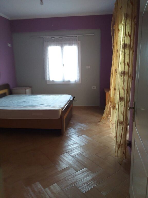 APARTAMENT ME QERA 1+1 KODRA E PRIFTIT 35.000 LEKE FH-70134