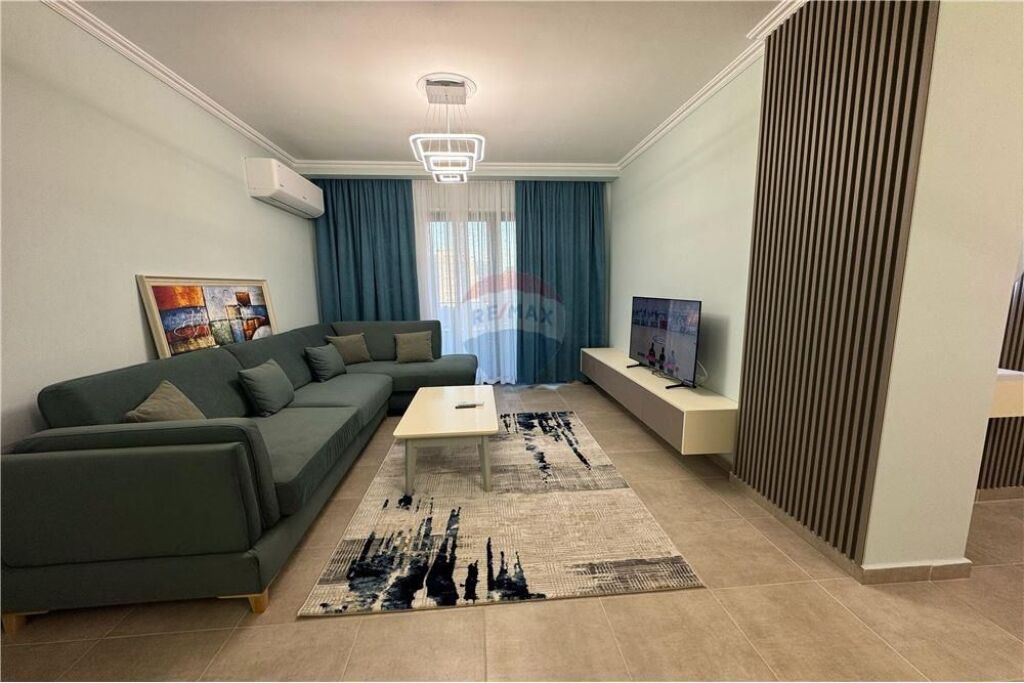 Apartament - Për Qira - Rruga Karl Gega, Tiranë
