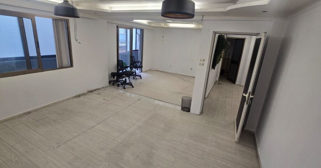 Jepet me Qira Ambjent tek sheshi Willson Adresa: tek ish-Blloku