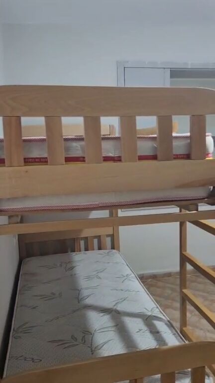 Jepet me Qera Apartament 2+1 prane Policise Durres