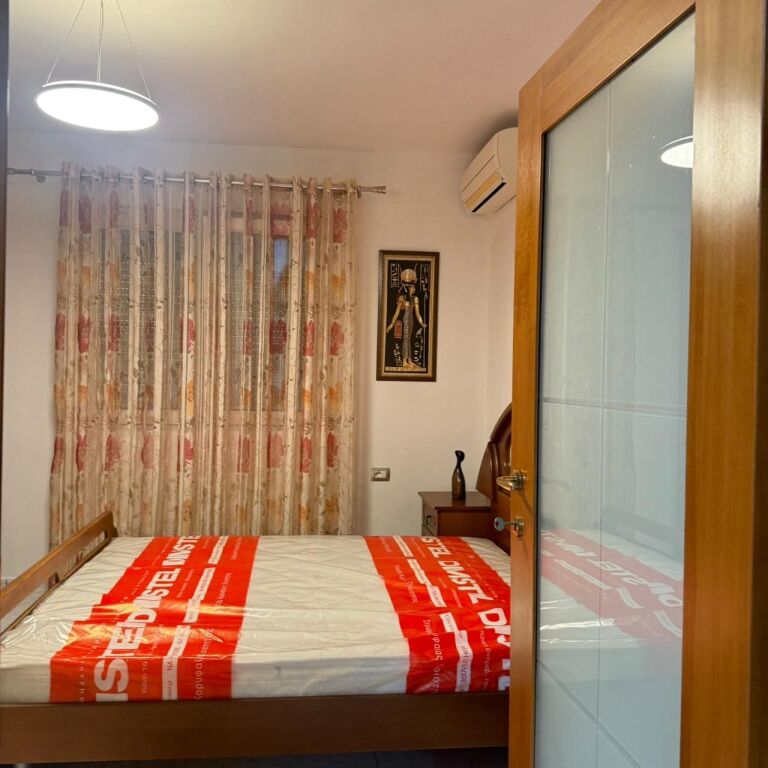 Apartament 1+1 me qera tek 21 Dhjetori
