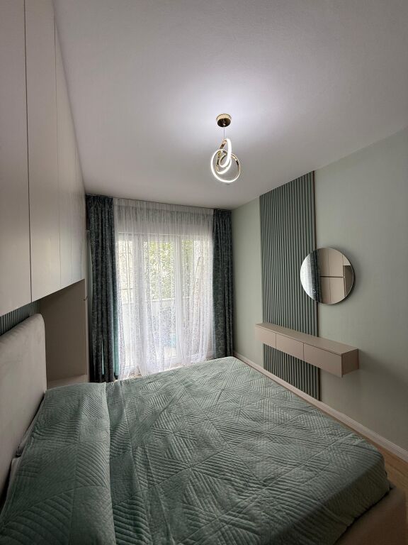 Jepet me qira apartament 1+1 tek ish Parku i Autobuzave
