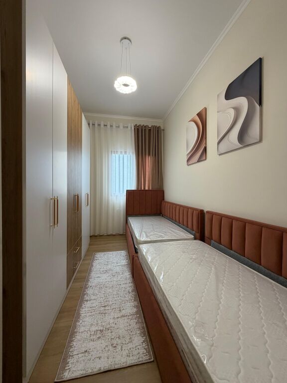 Apartament 2+1+2 per shitje ne Fresk