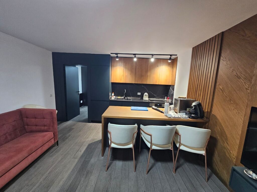 JEPET ME QERA APARTAMENT 1+1 NE KENETE DURRES